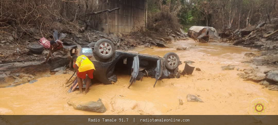 Six injured as Toyota Corolla plunges into Birim river at Biremso