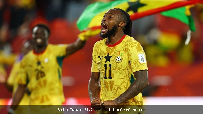 Semenyo Makes Ghana Proud as Fernandes, Shaw Claim Top PFA Honours