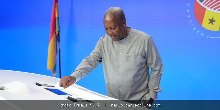 ‘Ghana is open for business’ – Mahama rings Nasdaq closing bell