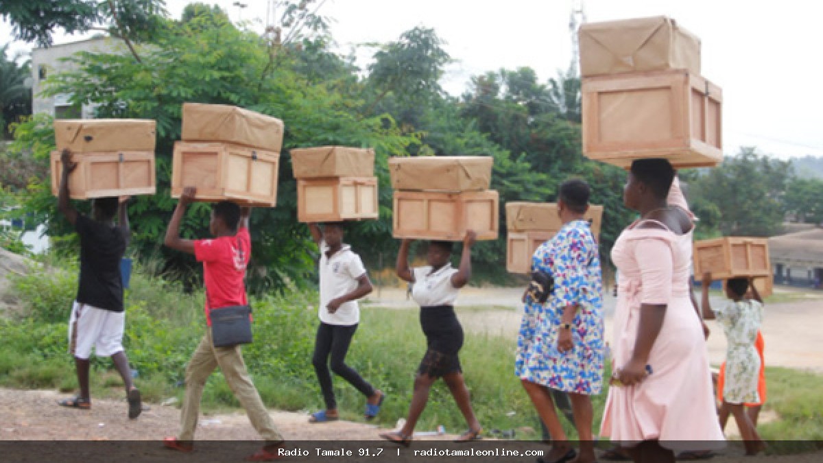 Don’t Turn Students Away Over Trunks And Chop Boxes- GES